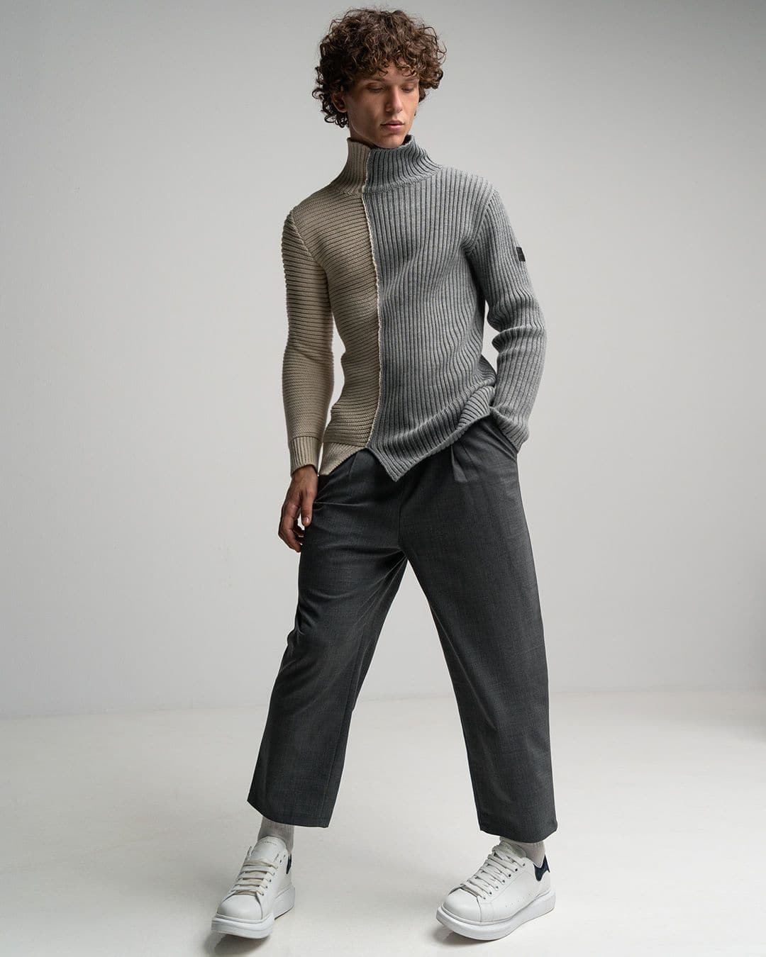 Tailor Made Knitwear Μπλούζα ζιβάγκο δίχρωμη με δύο πλέξεις