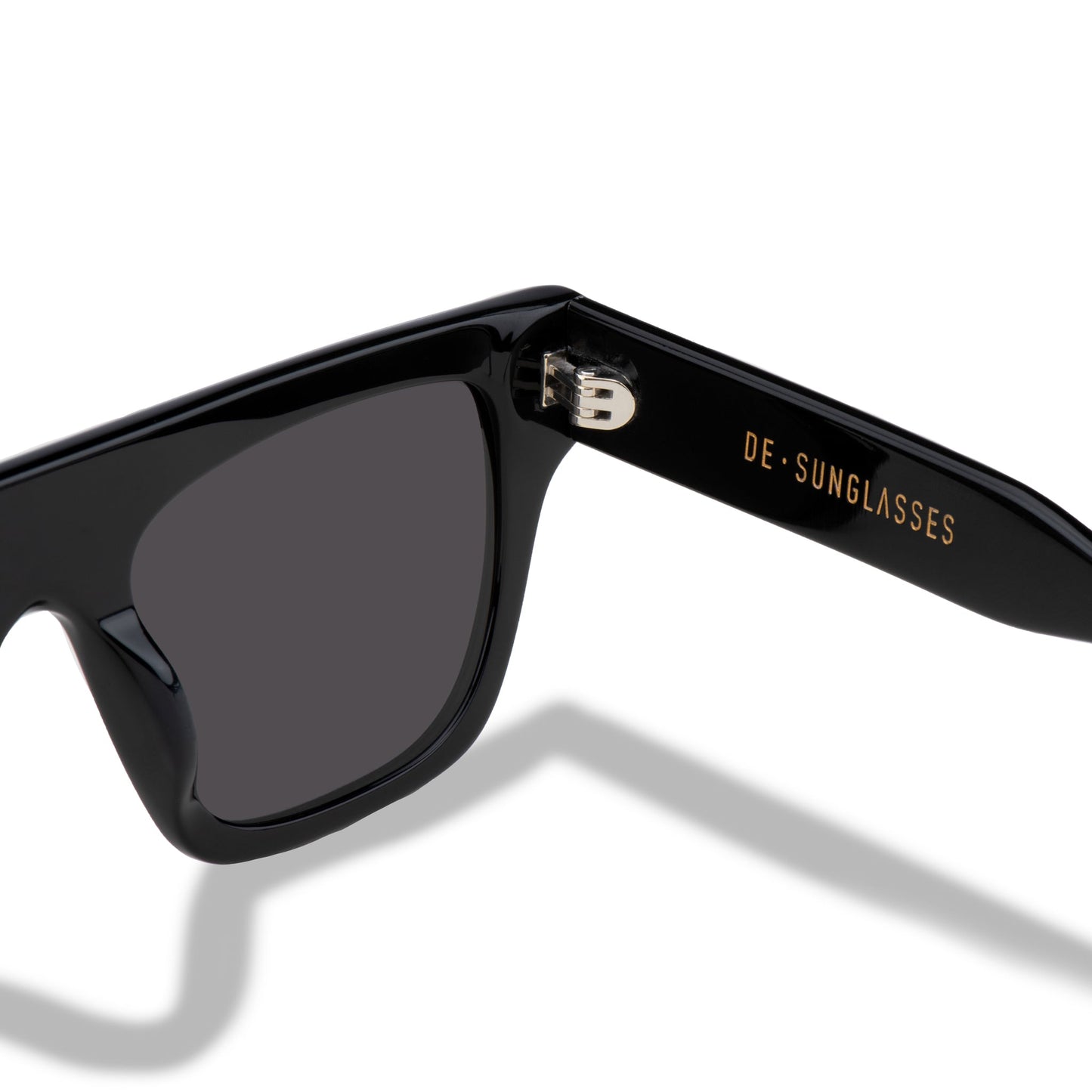Tokyo Black De-sunglasses logo