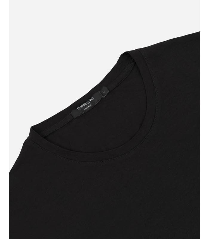 Gianni Lupo Basic T-shirt.